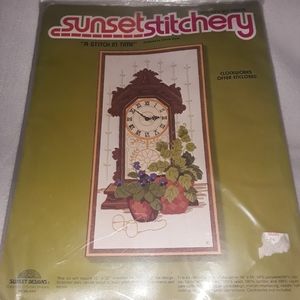 Sunset Stitchery Needlepoint Kit Violet Ivy Clock New Old Stock